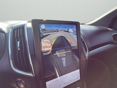 Used 2022 Ford Edge ST image 24