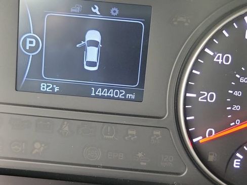Used 2017 Kia Optima LX FWD image 16