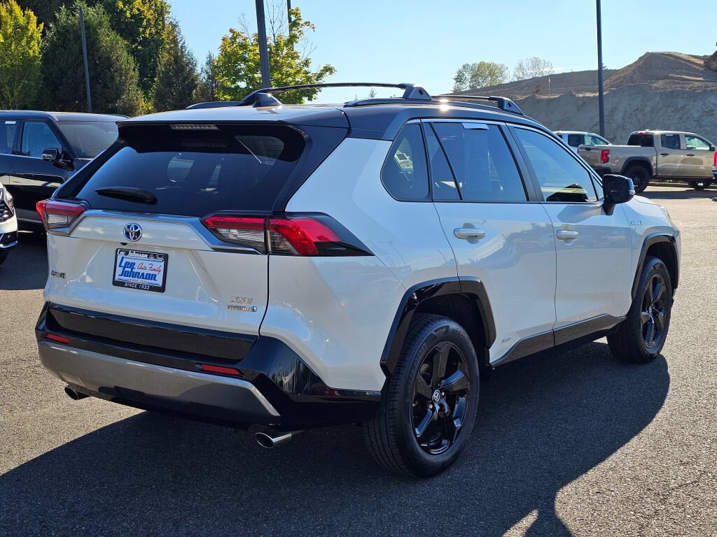 Used 2019 Toyota RAV4 XSE AWD/4WD image 5