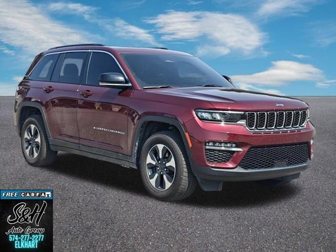 Used 2024 Jeep Grand Cherokee Limited 4xe AWD/4WD image 3
