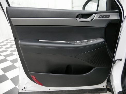 Used 2021 Hyundai Palisade SEL w/ Premium Package image 16