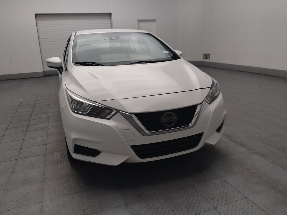 Used 2021 Nissan Versa SV FWD image 14