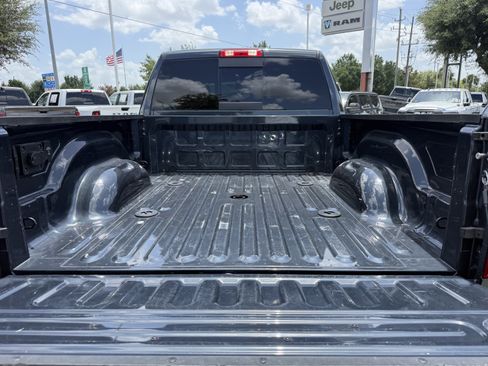 Used 2025 RAM 2500 Laramie AWD/4WD image 31