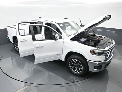 Used 2025 RAM 1500 Laramie image 53