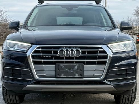 Used 2019 Audi Q5 2.0T Premium w/ Convenience Package image 9