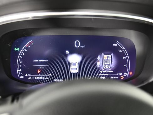 Certified 2025 Acura MDX SH-AWD w/ Advance Package image 18