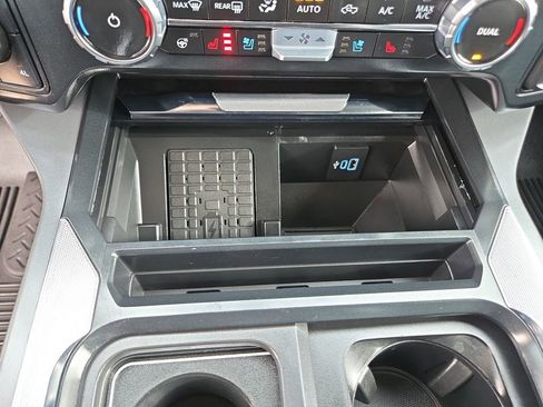 Used 2023 Ford F350 Lariat w/ Lariat Ultimate Package image 30