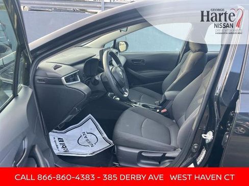 Used 2022 Toyota Corolla LE image 21