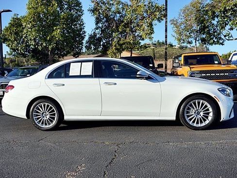 Used 2022 Mercedes-Benz E 350 Sedan image 7