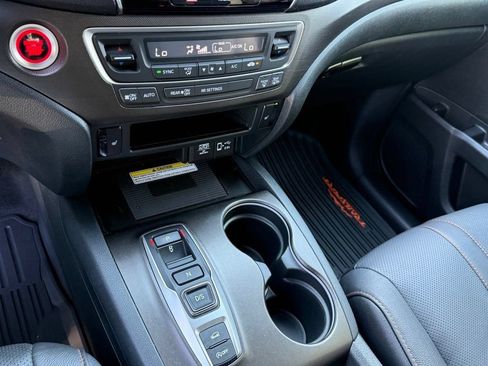 Used 2023 Honda Passport TrailSport image 22