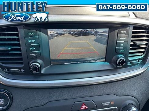 Used 2020 Kia Sorento EX image 24