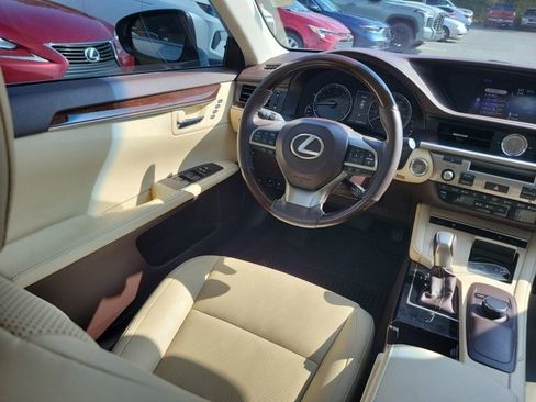 Used 2018 Lexus ES 350 w/ Premier Package image 7