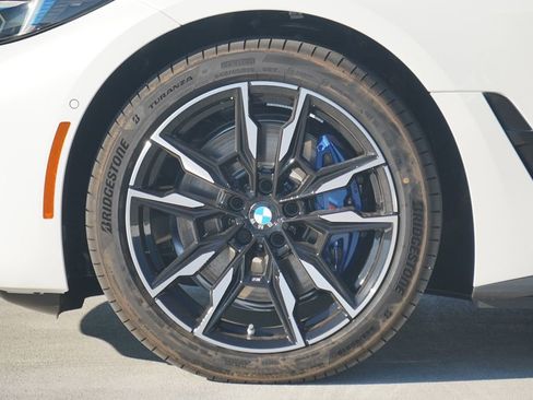 Used 2025 BMW i4 M50 w/ Premium Package AWD/4WD image 5