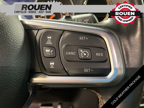 Used 2021 Jeep Wrangler Unlimited Sahara image 10