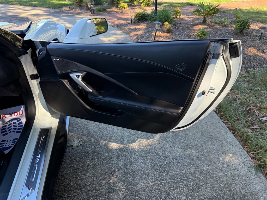 Used 2019 Chevrolet Corvette Z06 RWD image 58
