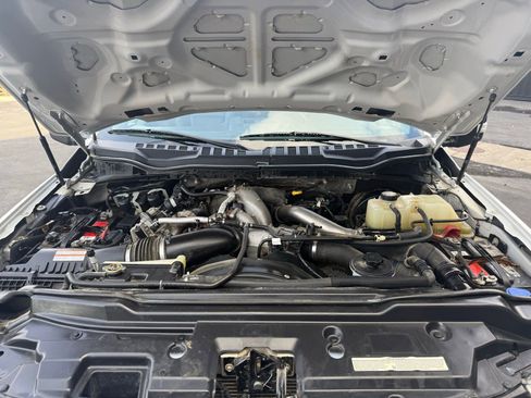Used 2022 Ford F350 XLT w/ XLT Value Package image 25
