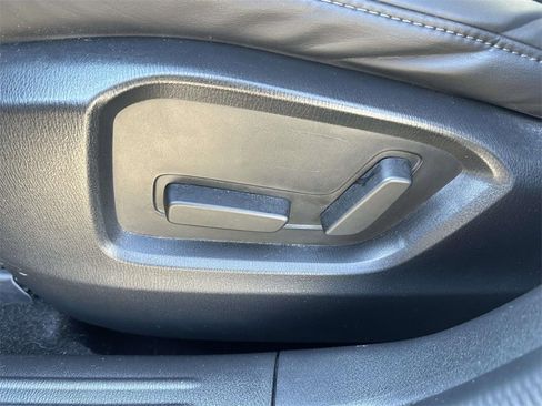 Used 2019 MAZDA CX-5 Touring image 14