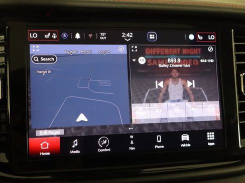 Used 2025 Dodge Durango R/T AWD/4WD image 34