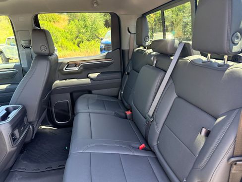 New 2026 Chevrolet Silverado 1500 LT AWD/4WD image 9