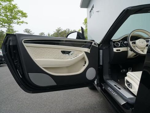 Used 2023 Bentley Continental GT Speed AWD/4WD image 24
