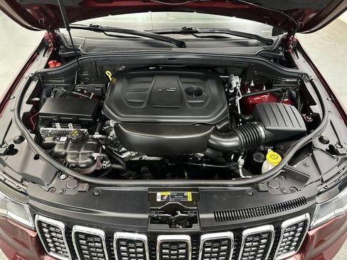 Used 2022 Jeep Grand Cherokee Limited w/ Trailer Tow Group IV AWD/4WD image 22
