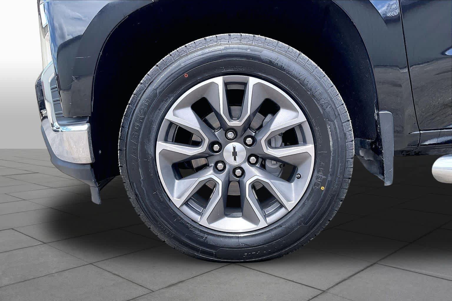 Used 2021 Chevrolet Silverado 1500 LT w/ All Star Edition Plus RWD image 10