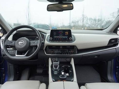 Used 2023 Nissan Rogue SL image 27