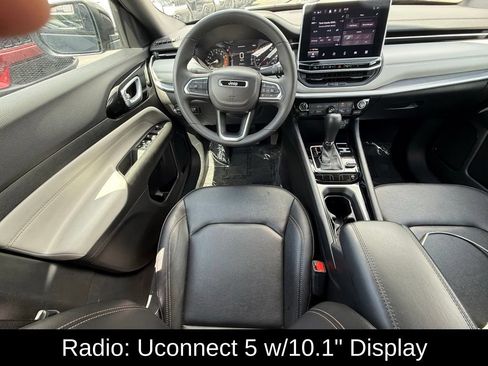 Certified 2024 Jeep Compass Limited AWD/4WD image 3