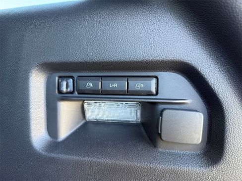 New 2026 Ford Explorer ST image 25