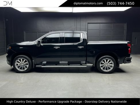 Used 2019 Chevrolet Silverado 1500 High Country image 4