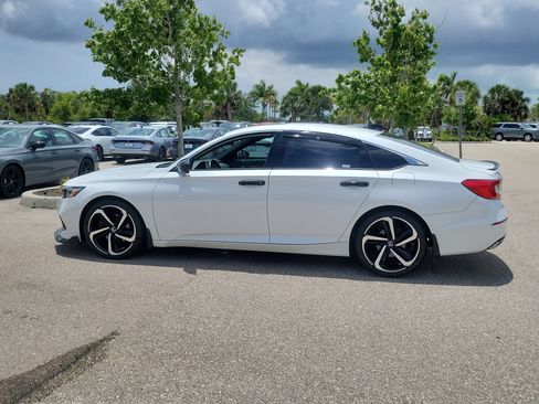Used 2022 Honda Accord Sport image 7