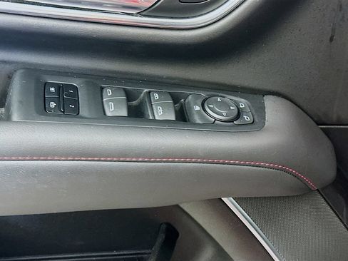 Used 2021 Chevrolet Tahoe RST AWD/4WD image 24