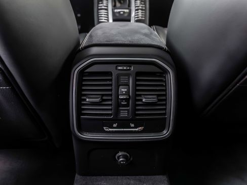 Used 2017 Porsche Macan GTS image 71