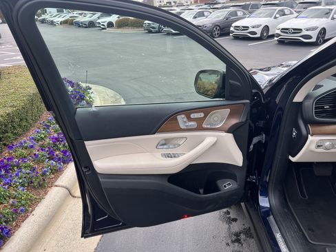 Certified 2022 Mercedes-Benz GLE 350 4MATIC image 14