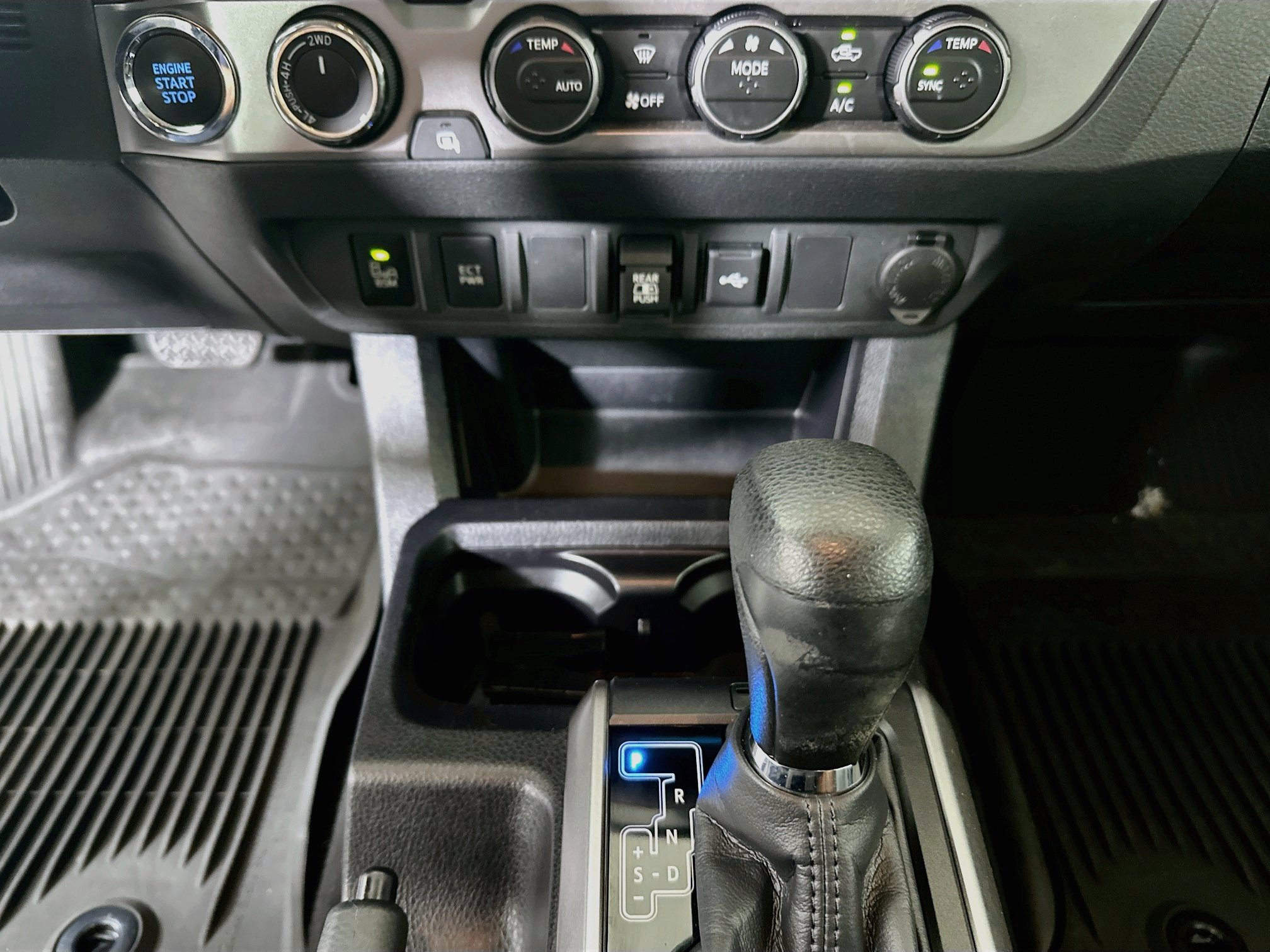 Certified 2023 Toyota Tacoma SR5 w/ Technology Package AWD/4WD image 23