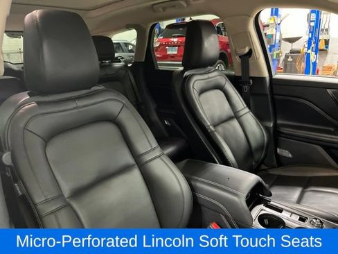 Certified 2023 Lincoln Corsair AWD w/ Equipment Group 102A image 33