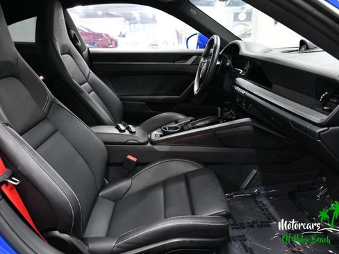 Used 2025 Porsche 911 Carrera RWD image 66