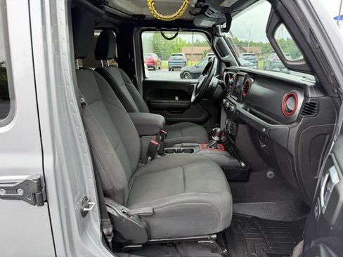 Used 2021 Jeep Wrangler Unlimited Sport AWD/4WD image 13