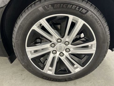Certified 2024 Cadillac Lyriq Tech w/ Driver Assist Package RWD image 33