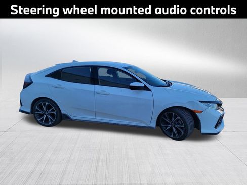 Used 2018 Honda Civic Sport image 4