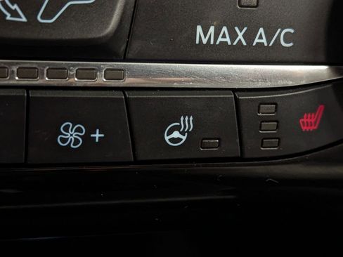 Used 2022 Ford Escape SE w/ Convenience Package image 25