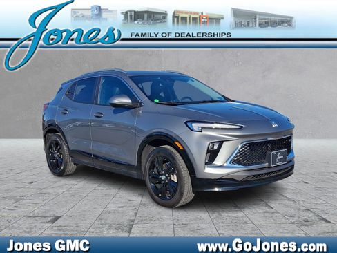 Used 2024 Buick Encore GX Sport Touring w/ Comfort Package image 1