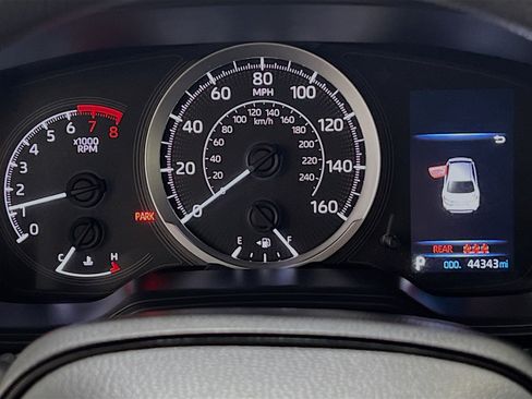 Used 2021 Toyota Corolla LE FWD image 22