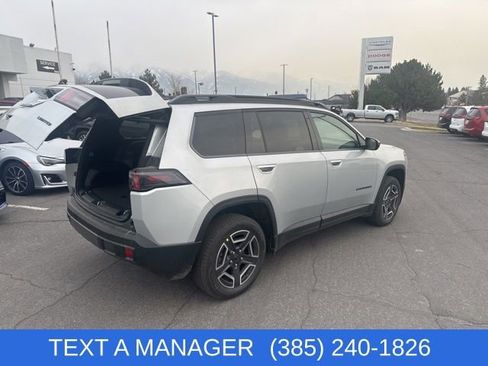 New 2026 Jeep Cherokee Limited image 9