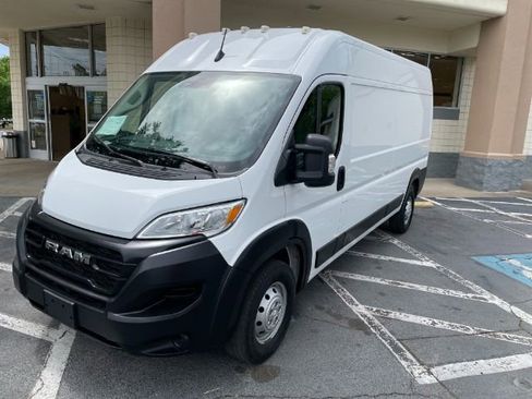 Used 2023 RAM ProMaster 2500 FWD image 5