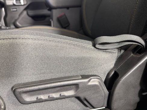 Used 2025 Jeep Wrangler Unlimited Sport S 4xe AWD/4WD image 22