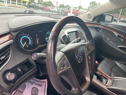 Used 2013 Buick LaCrosse Premium FWD image 26
