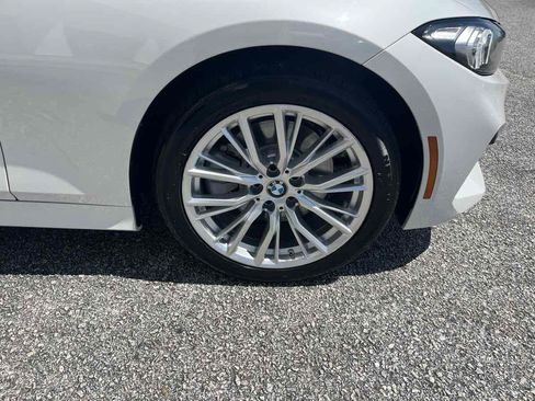Used 2024 BMW 330i Sedan RWD image 32