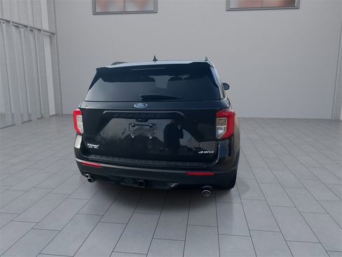 Used 2023 Ford Explorer ST-Line w/ Class IV Trailer Tow Package image 7