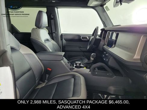 Used 2025 Ford Bronco Outer Banks w/ Sasquatch Package image 18